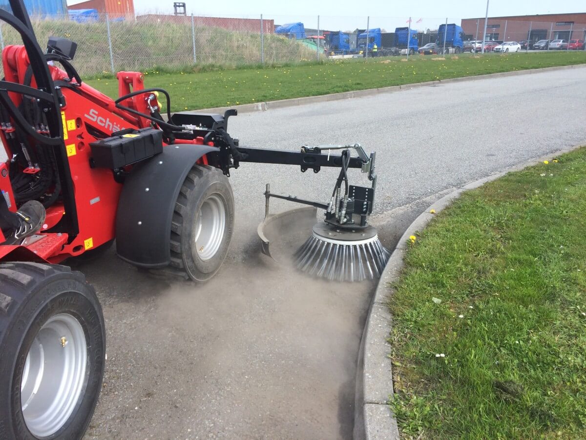 Weed Clearing Brush